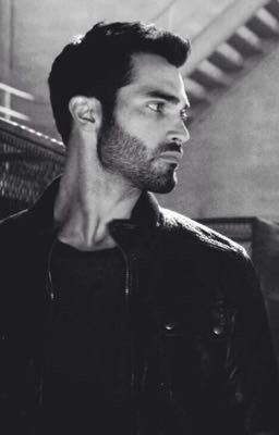 Icon of Out of Sight, Always in Mind (Derek Hale)